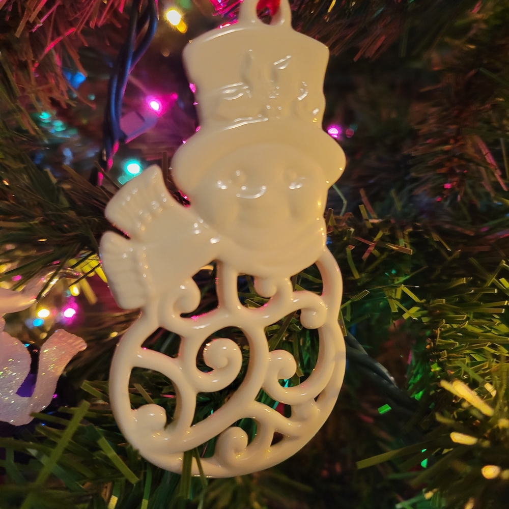 Lenox Snowman Ornament - Picture 3 of 5